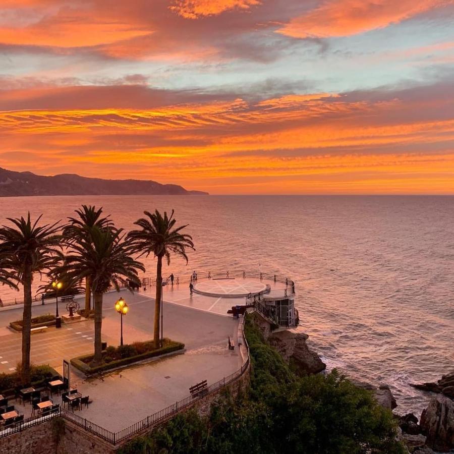 Apartamento La Esquinita De Marcos Nerja Exterior foto